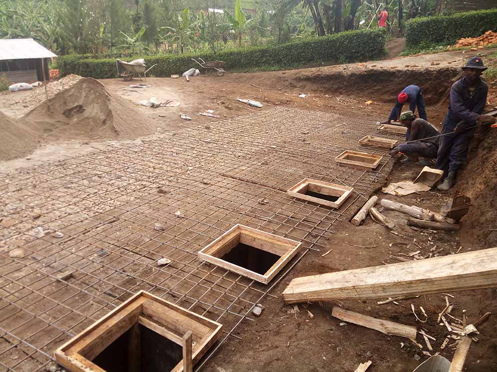 Latrines VIP et points d’eau scolaires à Kalehe — vue 4