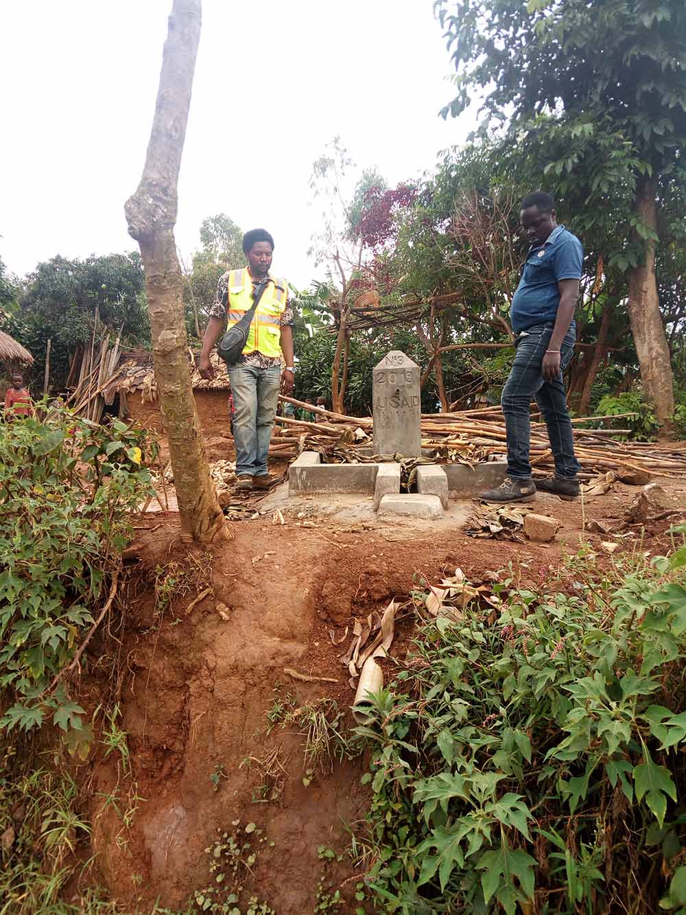 Deux systèmes d’adduction d’eau à Nyamukubi — vue 5