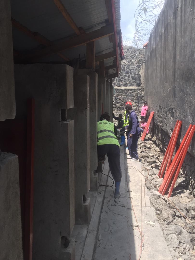 Travaux d’assainissement à la prison centrale de Goma